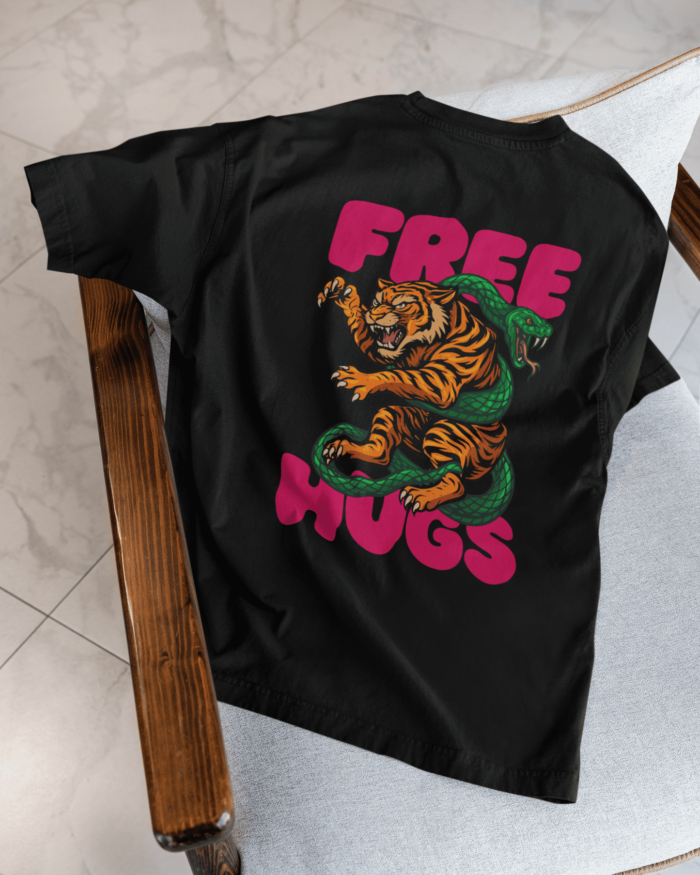 Free Hugs T-shirt | No Model Back - Flow Project
