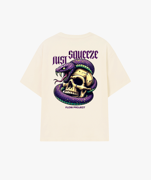 Just Squeeze - back off white  oversize t-shirt