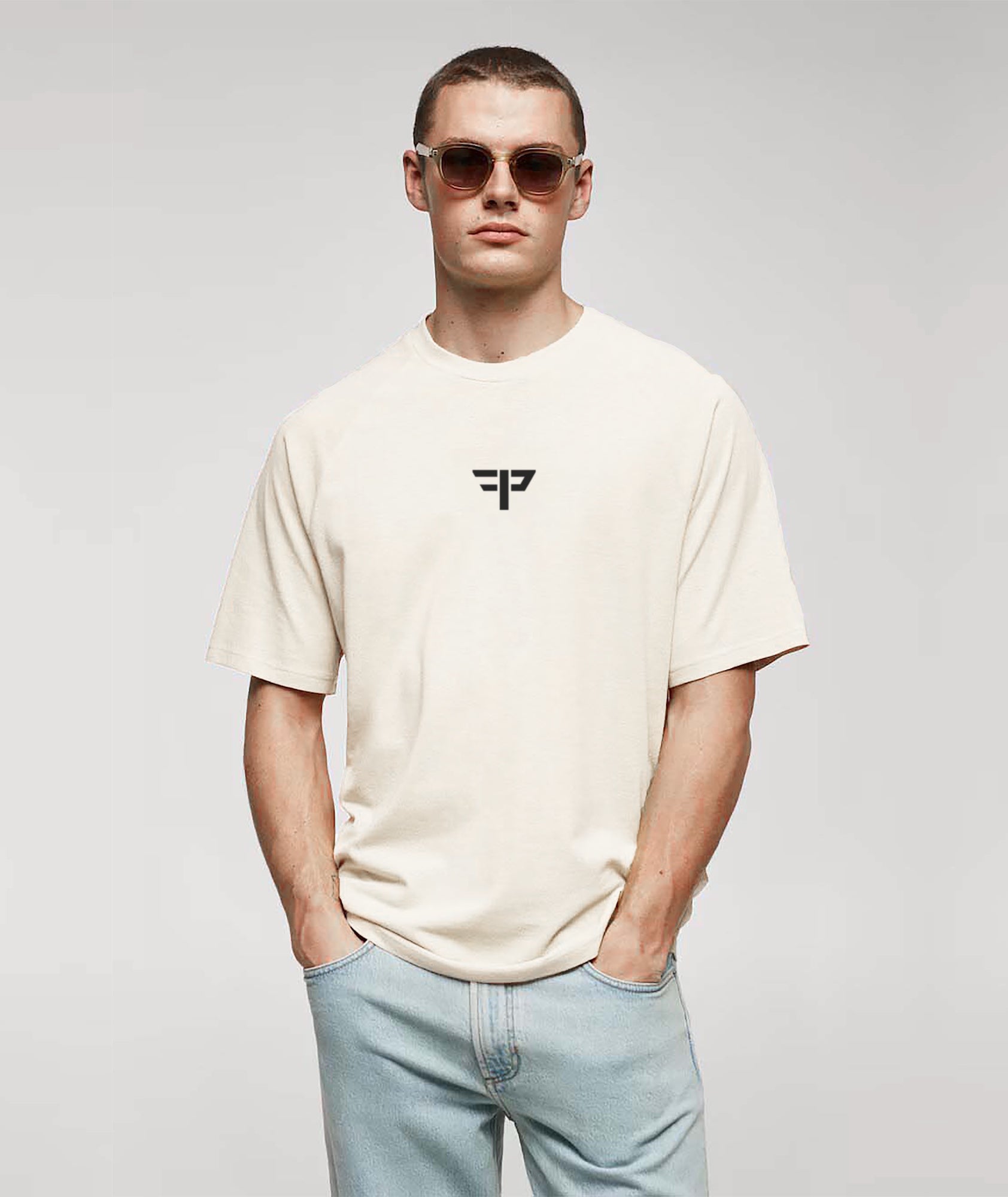 Choke Artist artic white oversize t-shirt model back