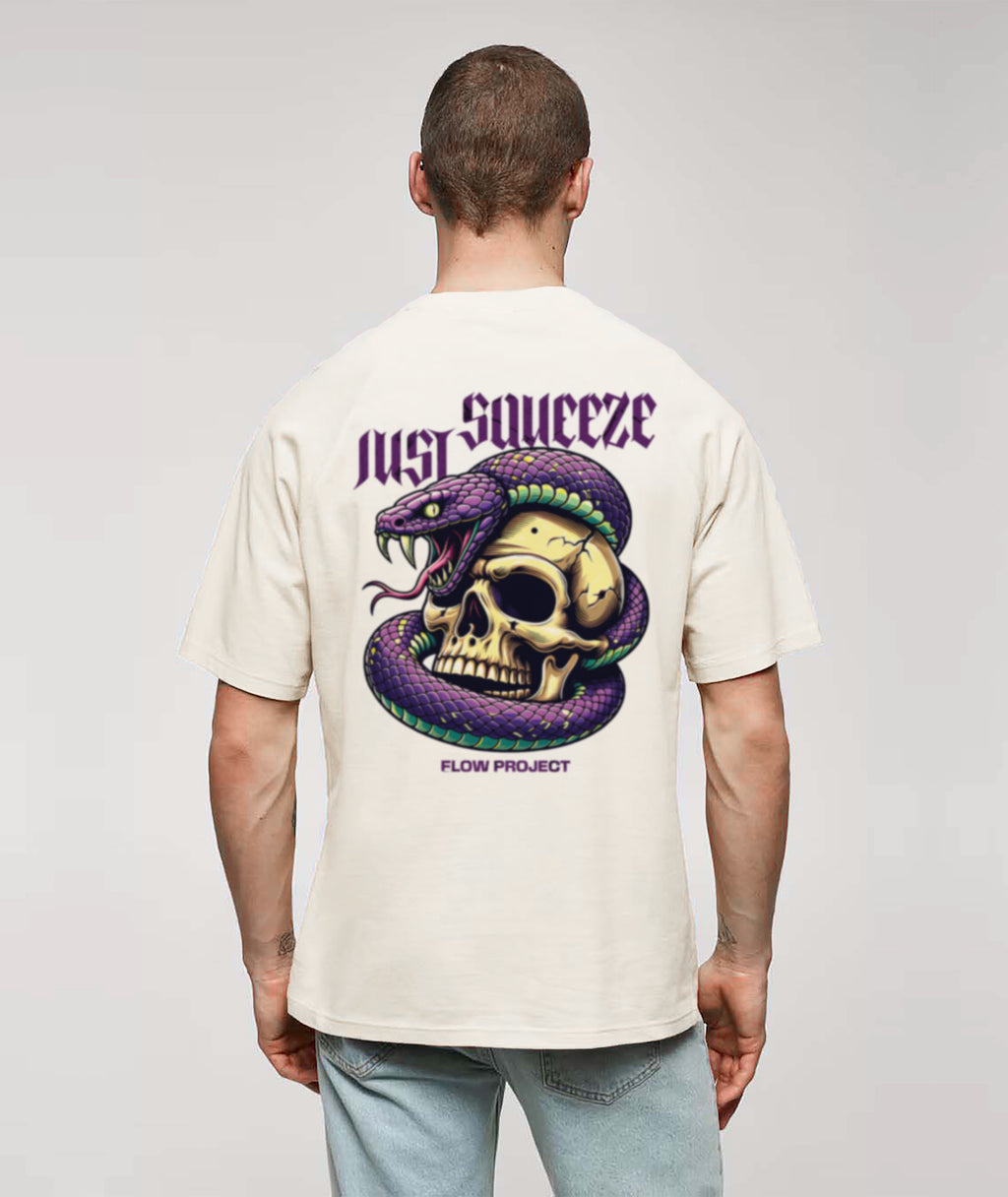 Just Squeeze - back model artic white oversize t-shirt